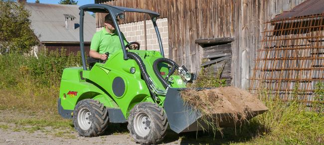 AVANT GRONDBAK HD 145CM 420L ZONDER TANDEN